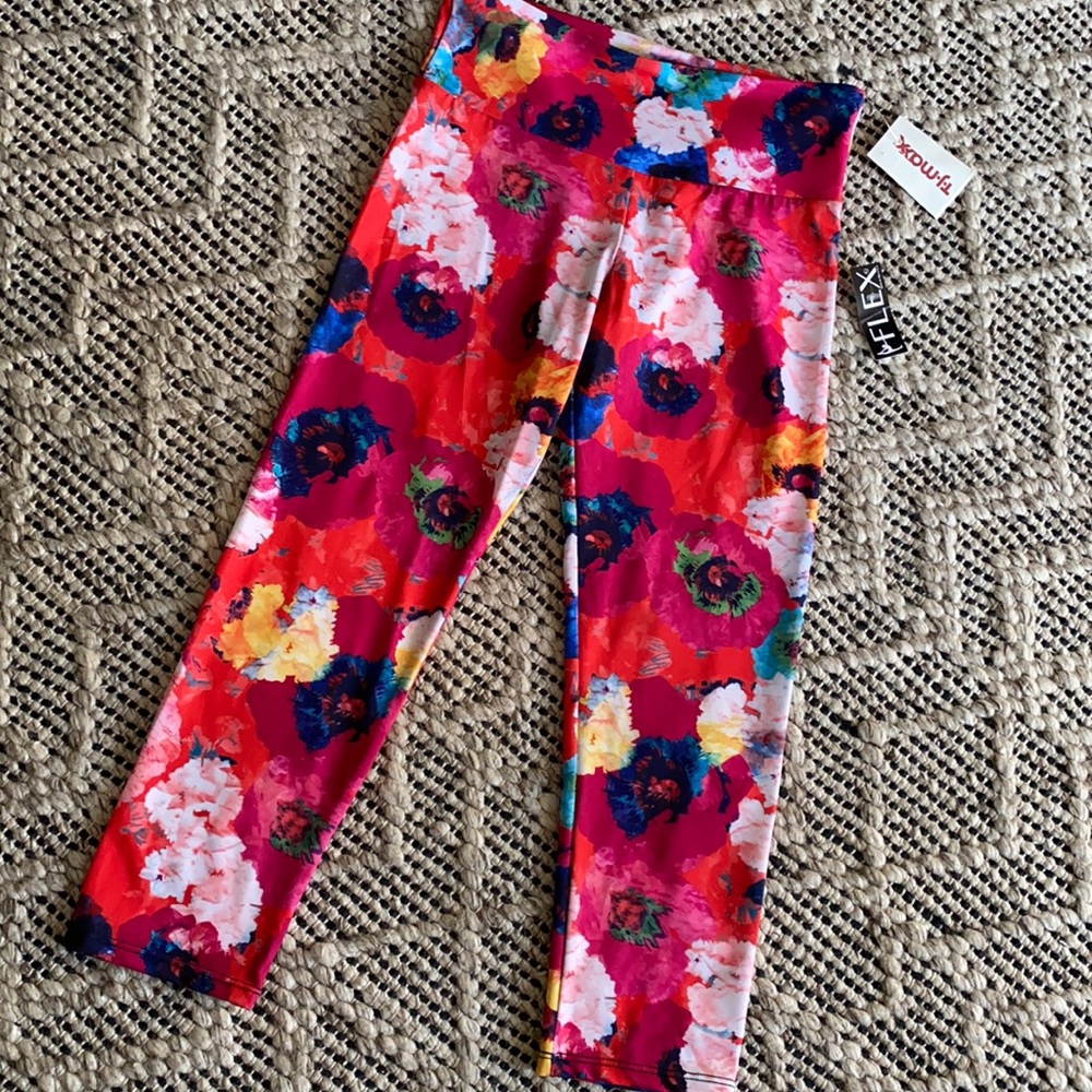 NWT Flex Yoga Crops